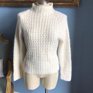 NWOT Mossimo cream mock neck knit pull on sweater size M regular or L juniors